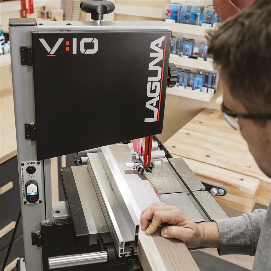 Laguna V10 230V 750W ā Sega a nastro 10" professionale