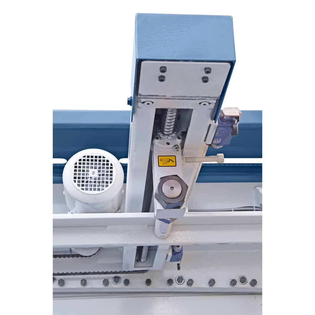 Bernardo MTE 2060 x 3 mm NCC – Cesoia a ghigliottina motorizzata