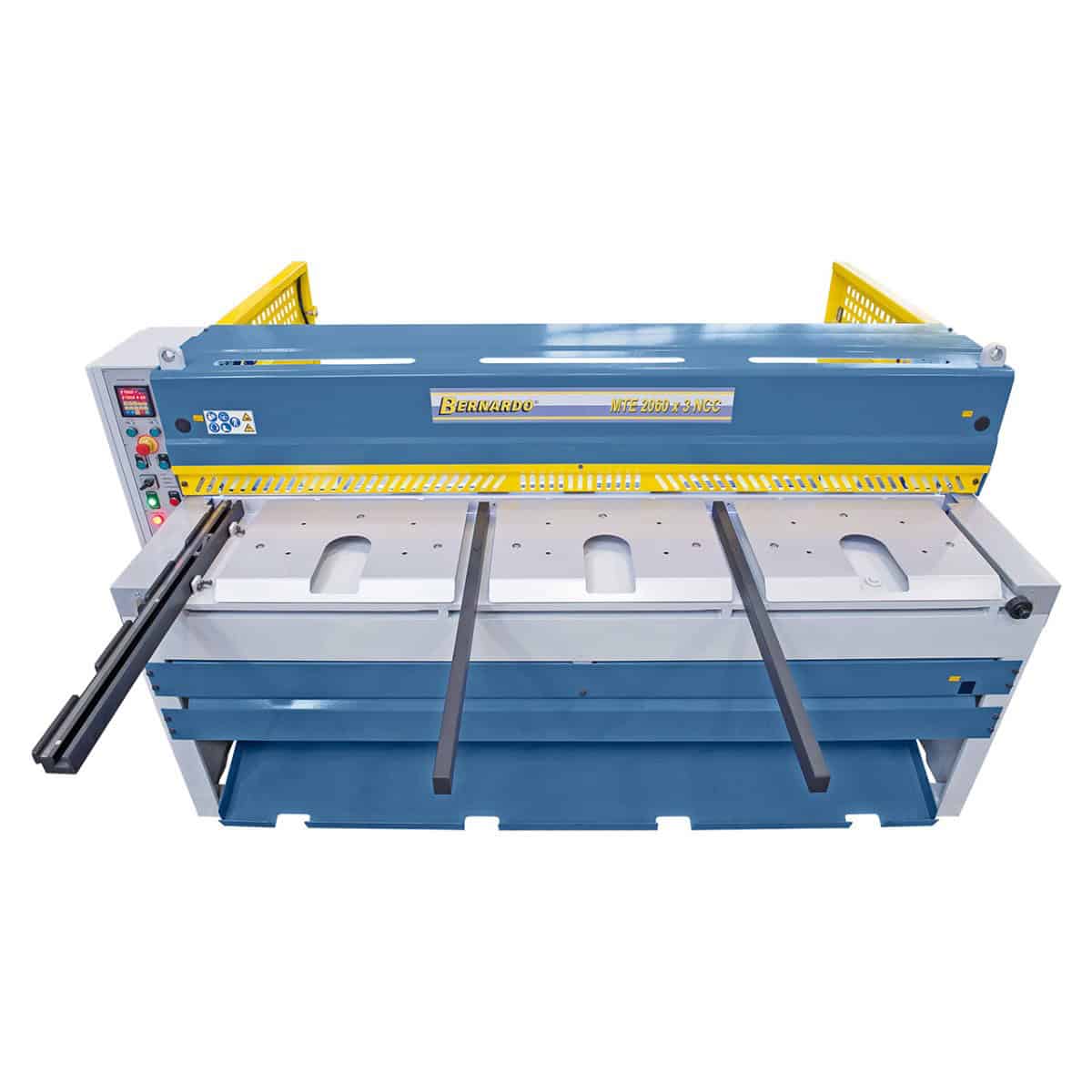 Bernardo MTE 2060 x 3 mm NCC – Cesoia a ghigliottina motorizzata