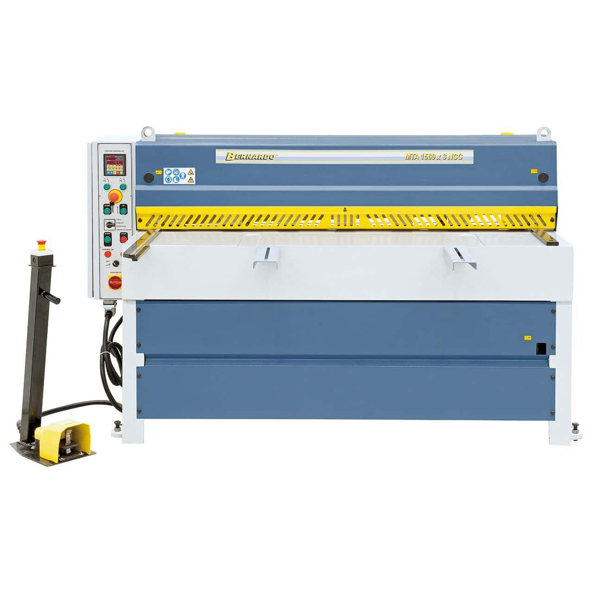 Bernardo MTA 1560 x 3 mm NCC – Cesoia a ghigliottina motorizzata