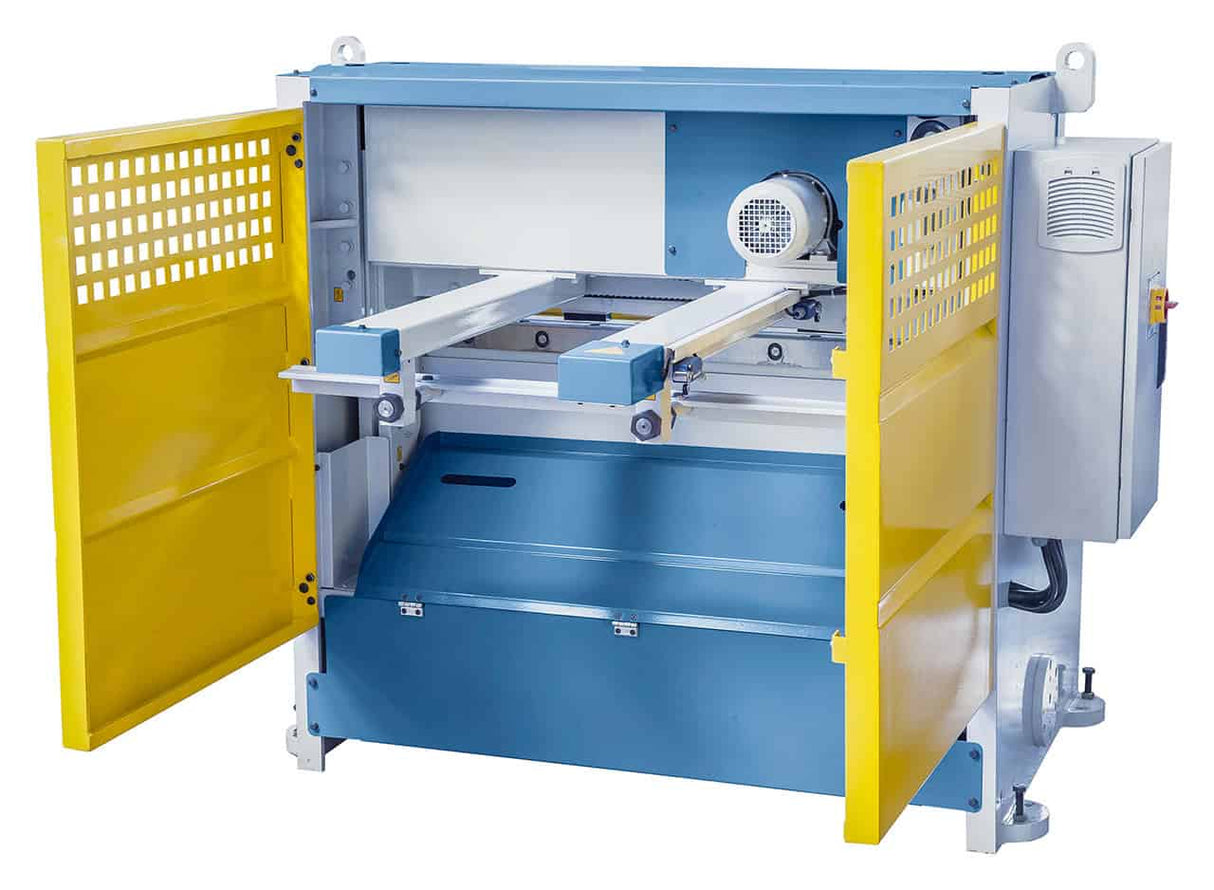 Bernardo MTE 1560 x 5 mm NCC – Cesoia a ghigliottina motorizzata