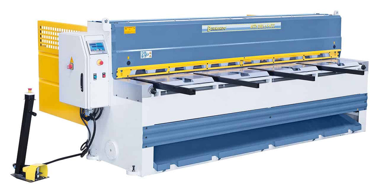 Bernardo MTR 1100 x 6 mm NCC – Cesoia a ghigliottina motorizzata