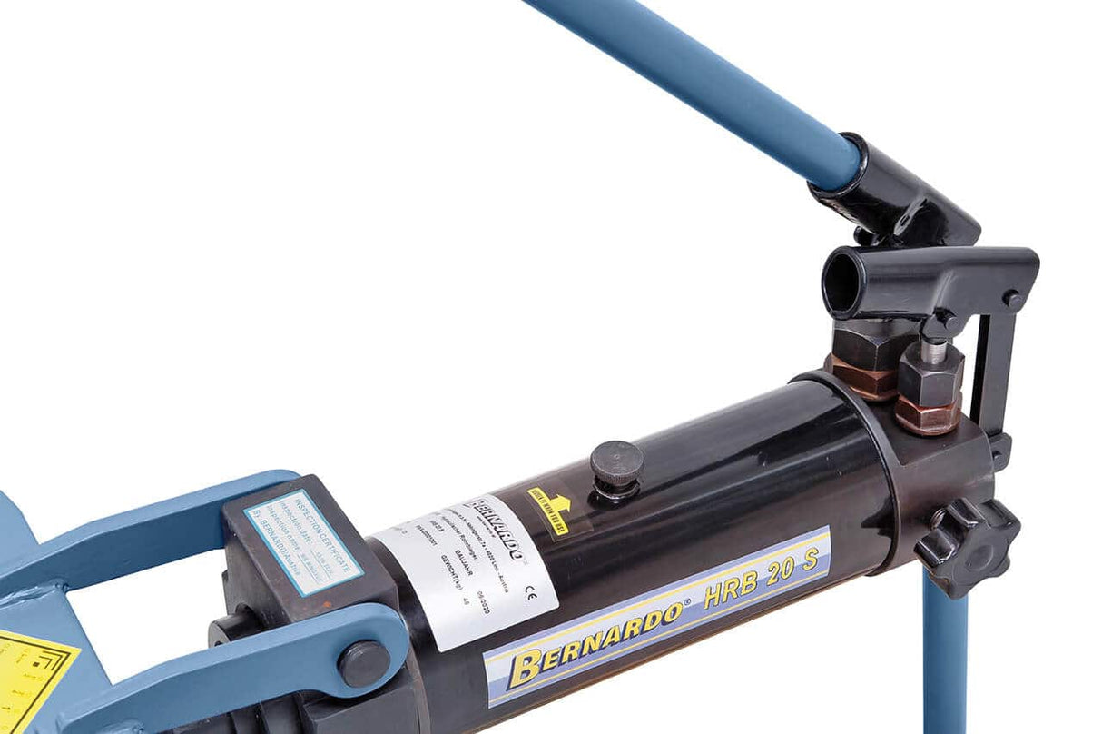 Curvatubi idrauliche