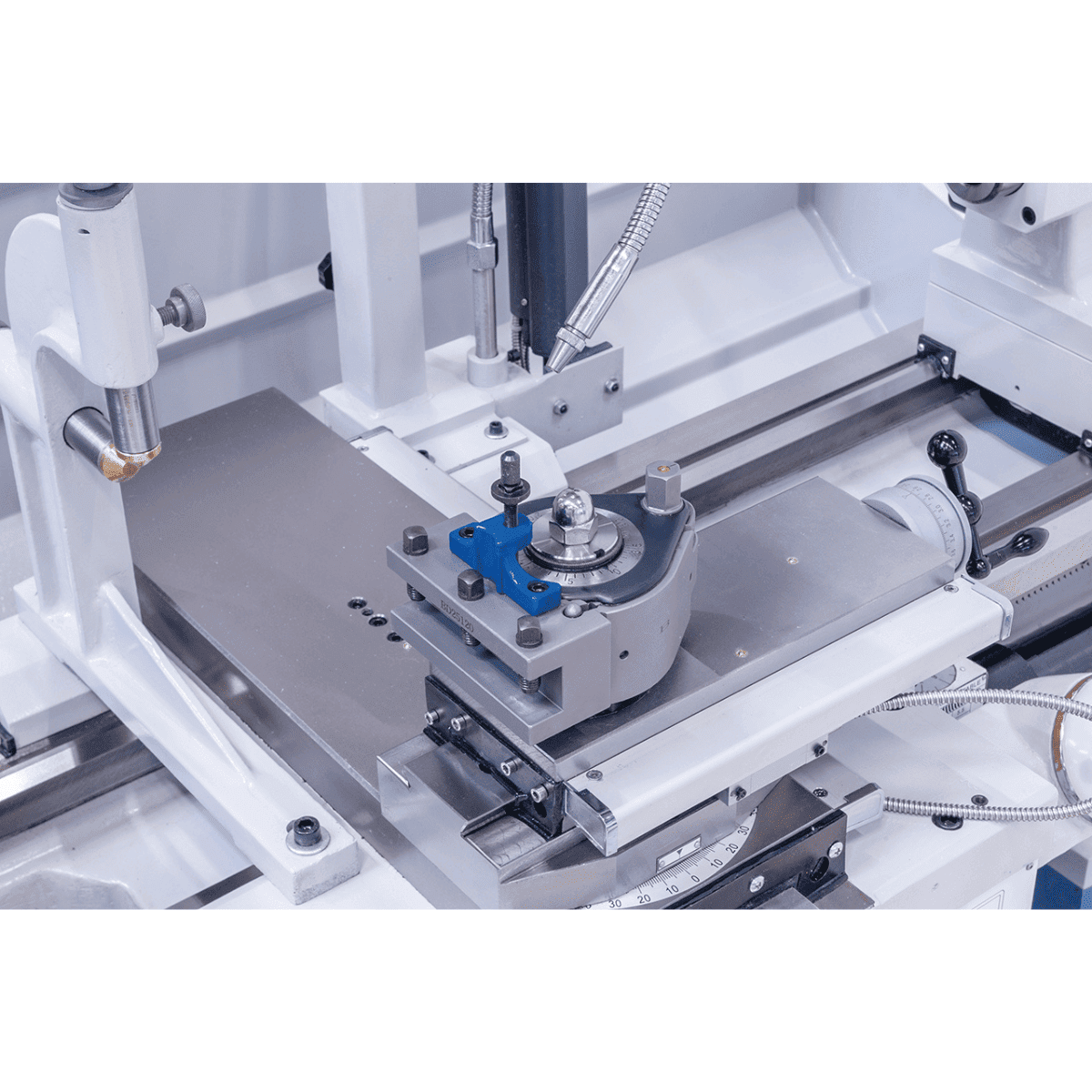 Tornio Bernardo Solid 460 x 1000 Pro con visualizzatore digitale 3 assi