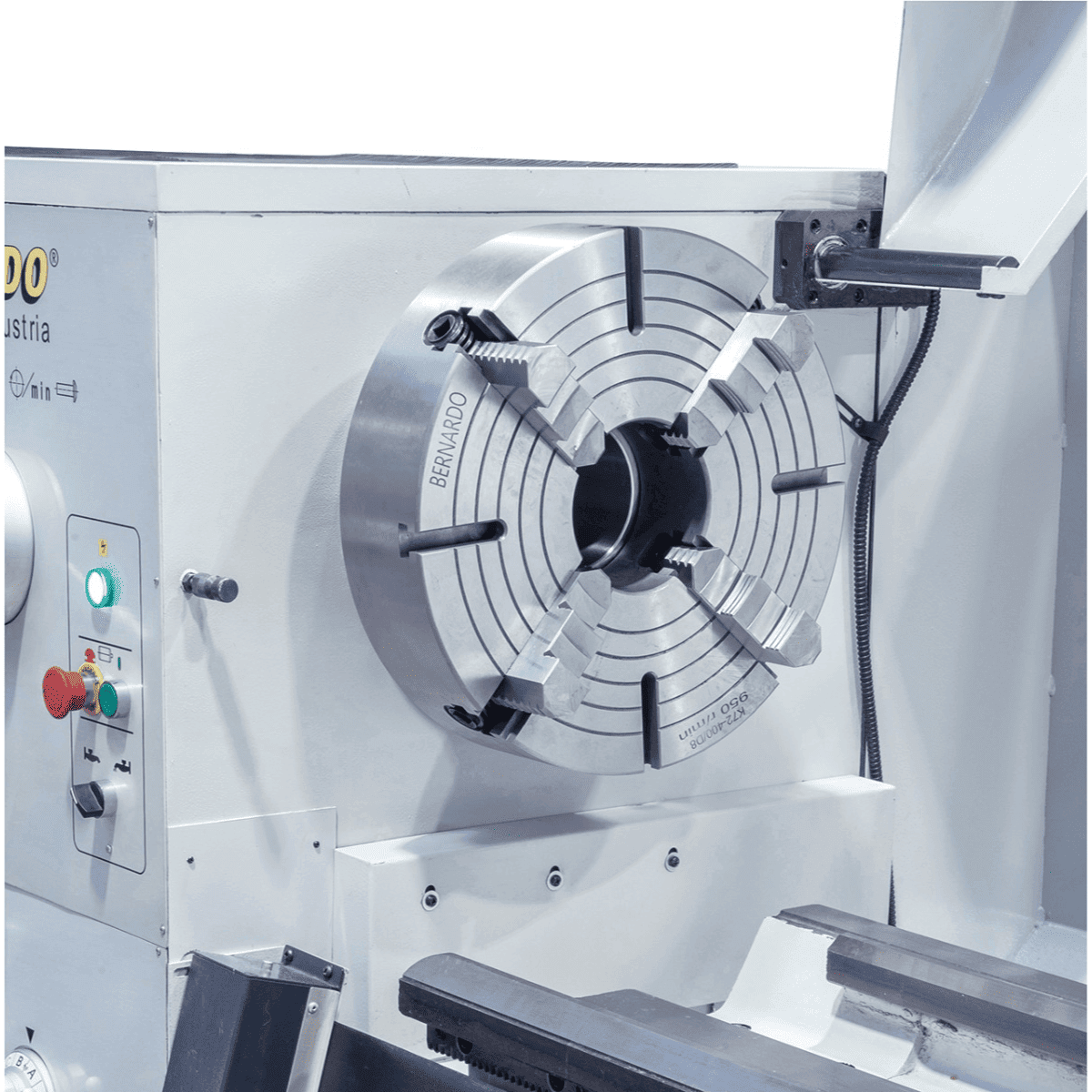 Tornio Bernardo Goliath 660 x 3000 con DRO 3 assi ES-12 V