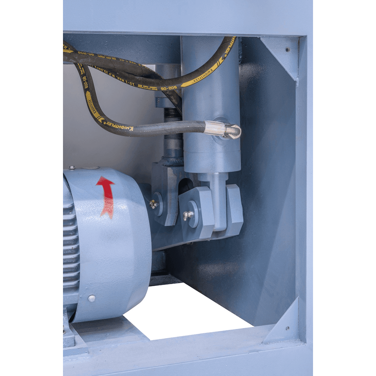 Bernardo HST 1600 x 6 – Cesoia idraulica per lamiera fino a 6 mm