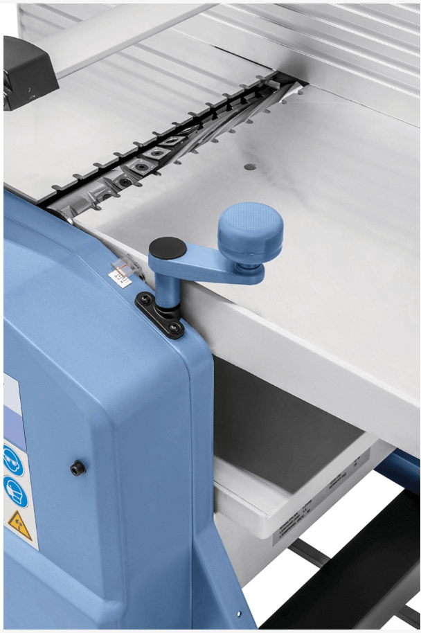 Pialla a filo e spessore Bernardo PT 250 S – 230V con albero a spirale