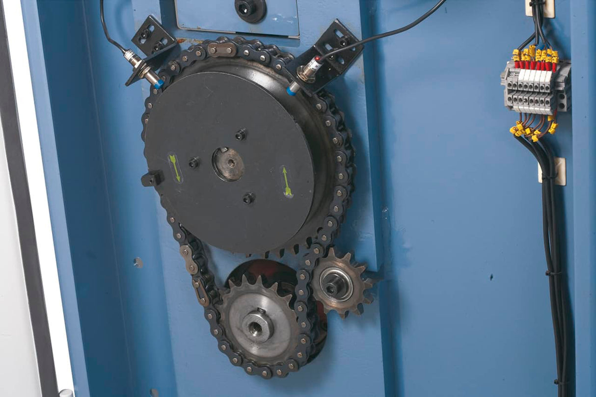 Bernardo TBM 2020 – Piegatrice motorizzata con lama segmentata 2020 mm