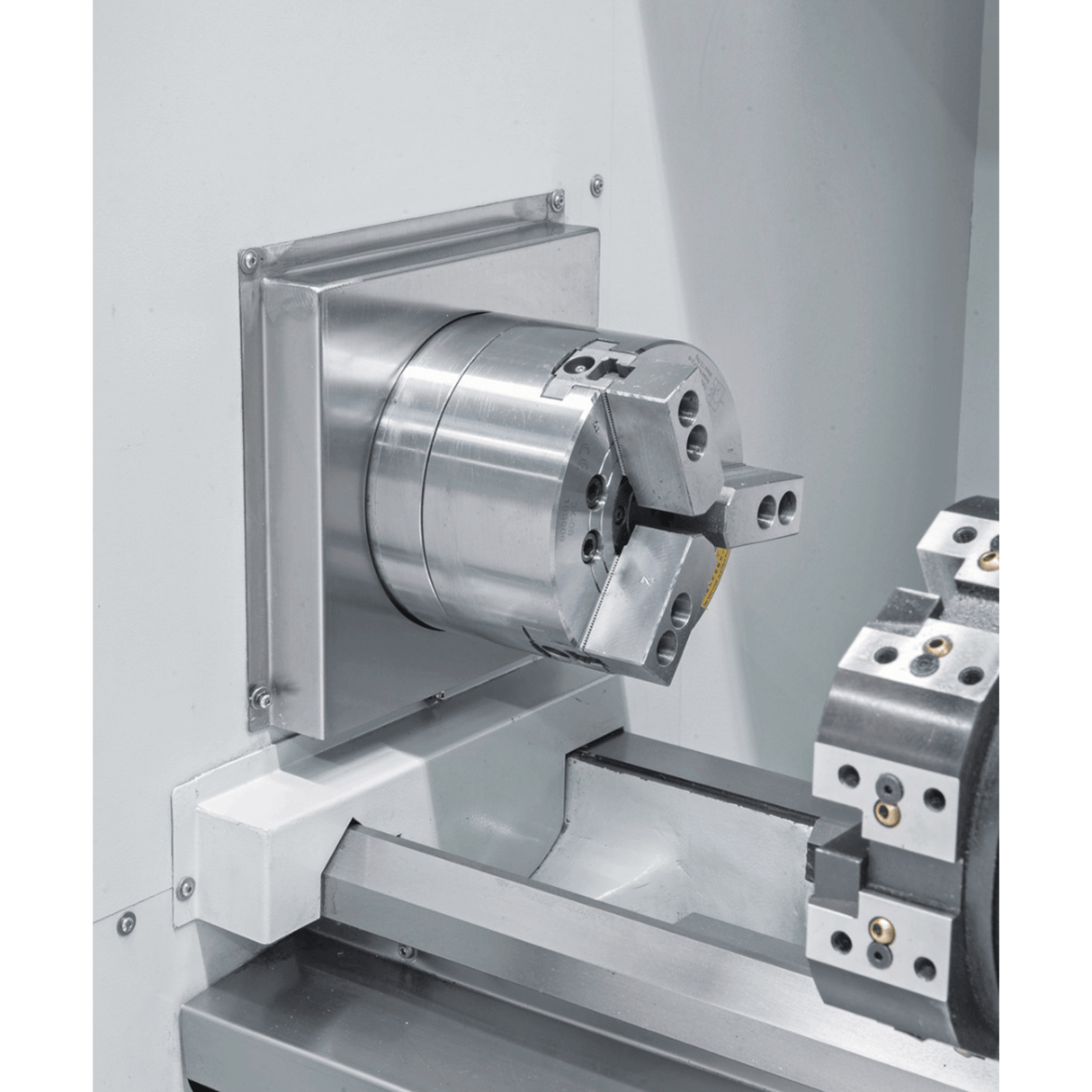 Bernardo CNC-lathe CK 360 x 500 – Tornio CNC compatto e preciso