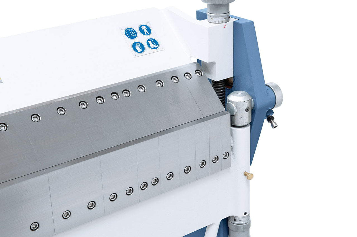 Bernardo TBS 1270 – Piegatrice manuale con lame segmentate 1270 mm