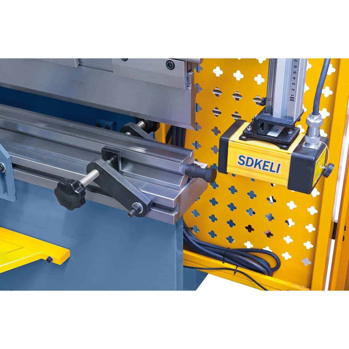 Bernardo Pressa piegatrice idraulica AKPL 2000 x 40