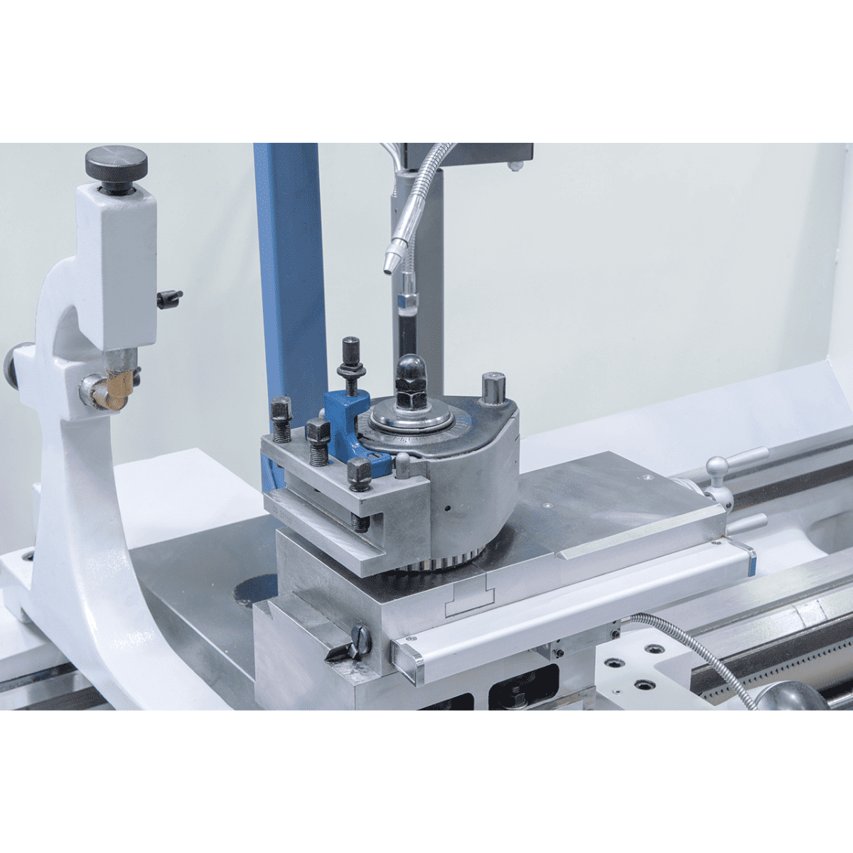 Tornio Bernardo Goliath 660 x 1000 con DRO digitale 3 assi