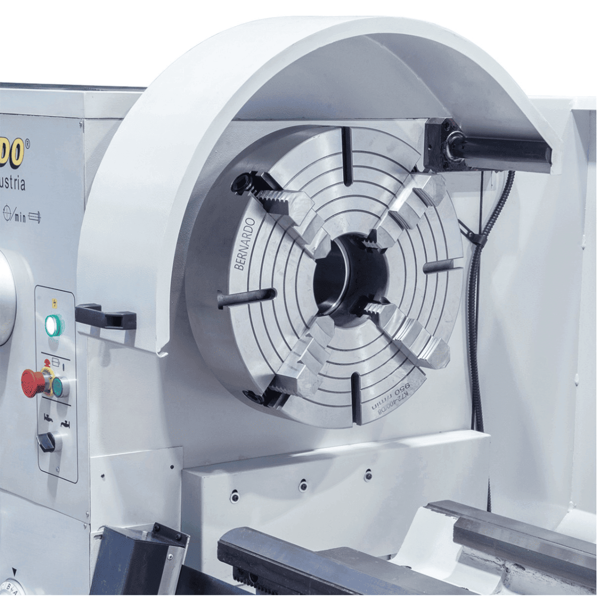 Tornio Bernardo Goliath 660 x 3000 con DRO 3 assi ES-12 V