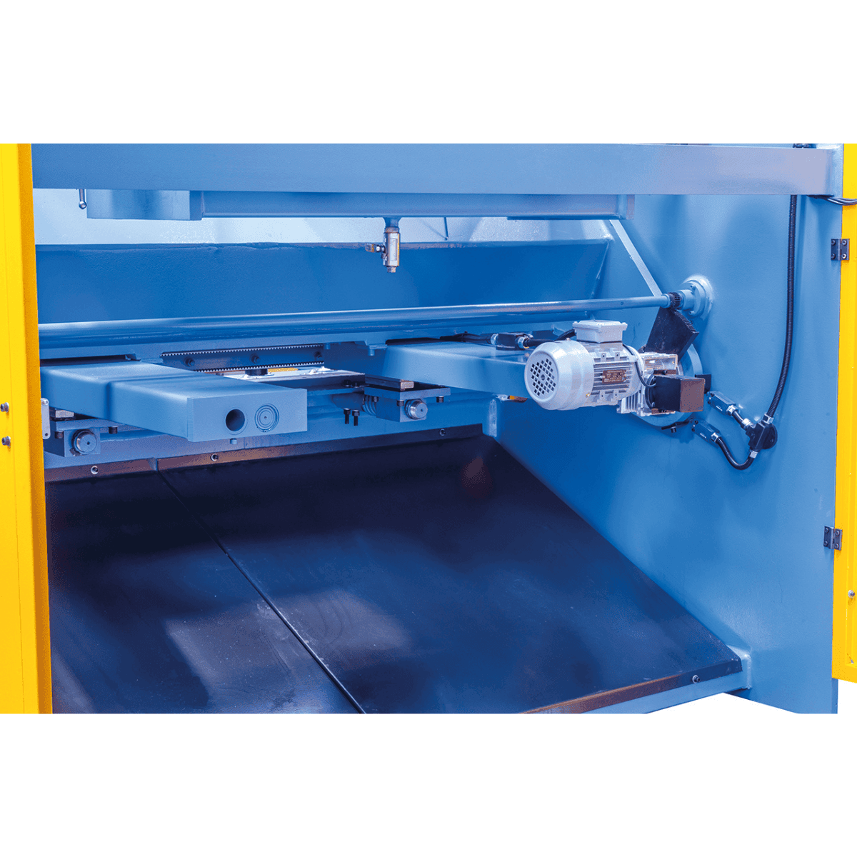 Bernardo HSB 2000 x 4 – Cesoia idraulica per lamiera 2000 mm